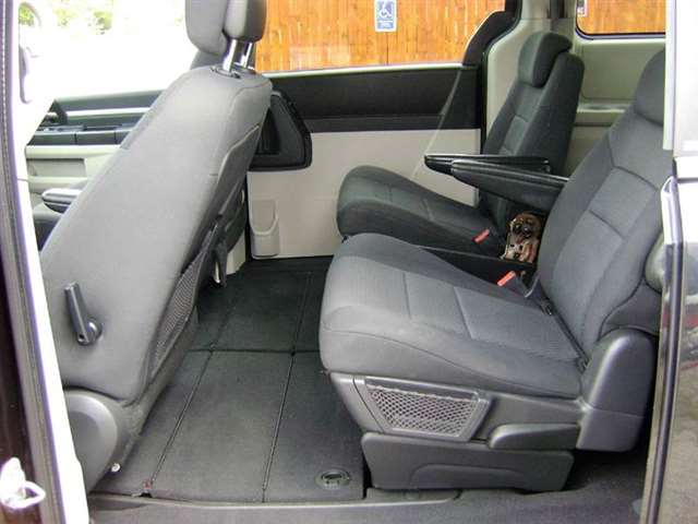 2010 Dodge Grand Caravan SE 4dr Mini-Van
